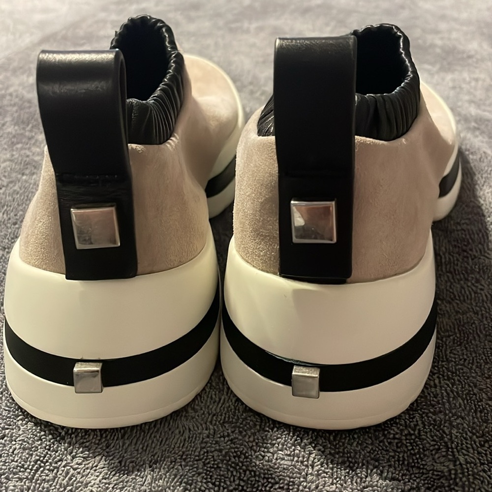 Stuart Weitzman Tan, Cream & Black Suede Sneakers Women’s Size 7 - Picture 4 of 10